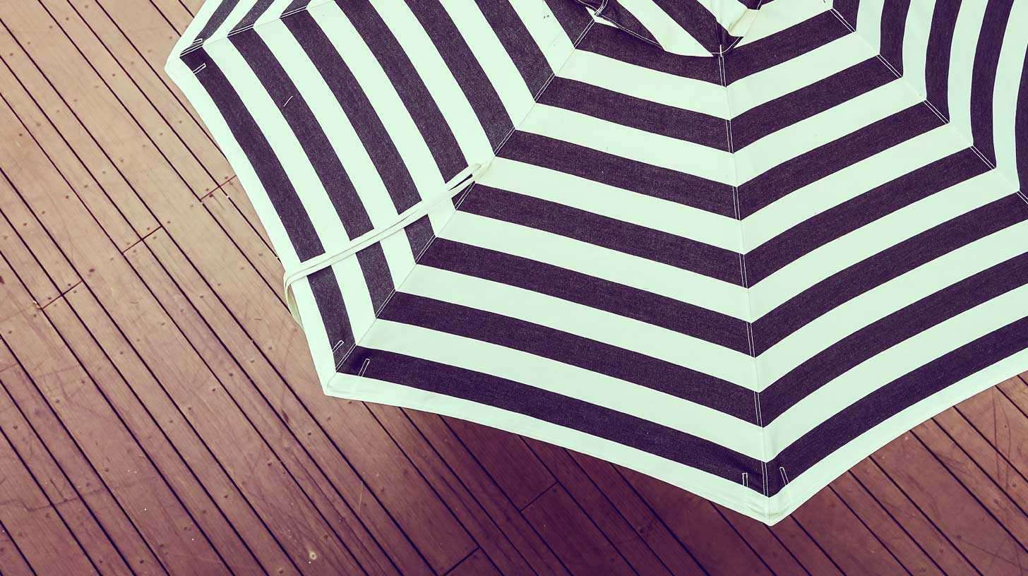 ☆ Comment choisir les parasols pour la plage: une guide à l’achat